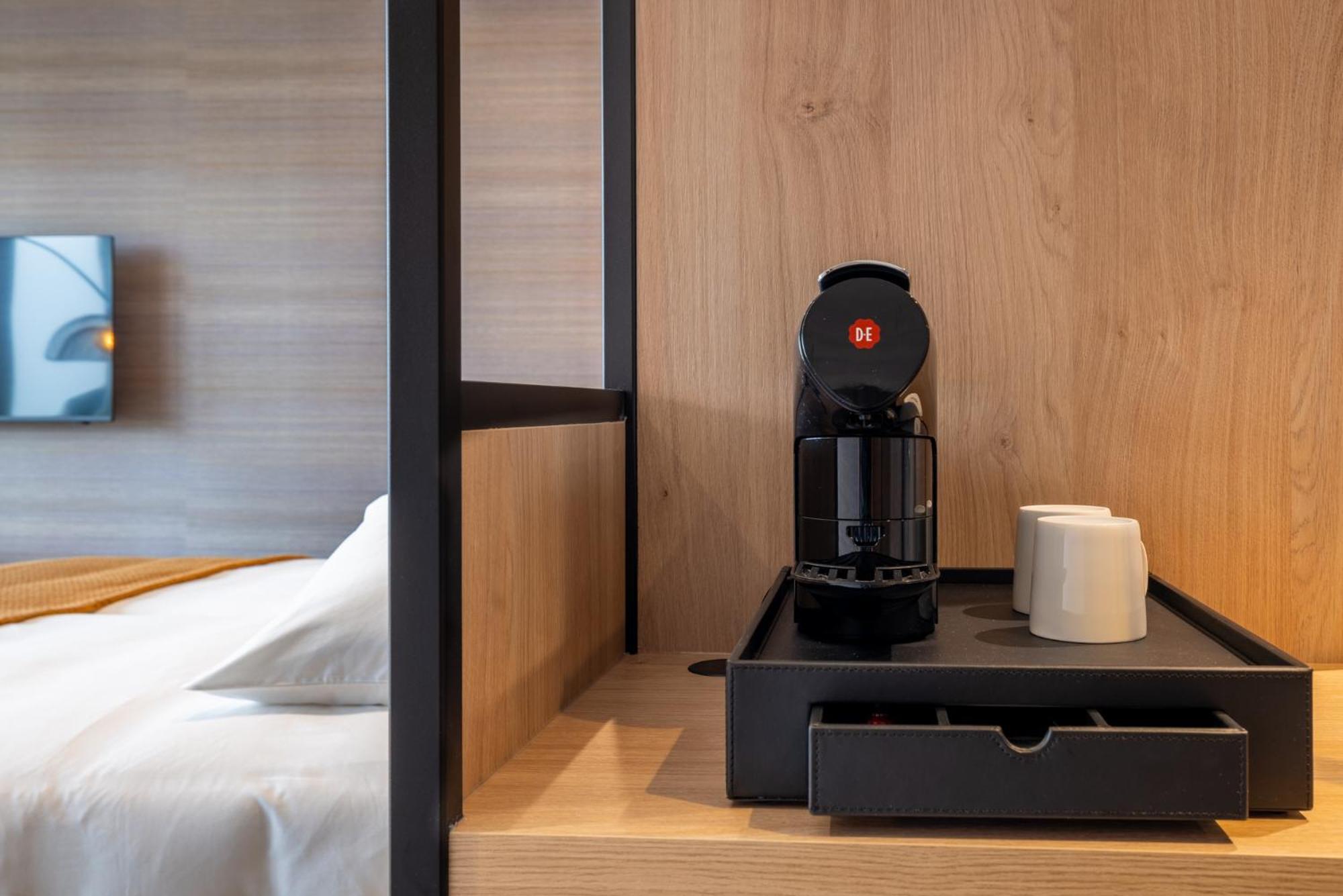 Van Der Valk Hotel Emmen Nieuw-Amsterdam Extérieur photo