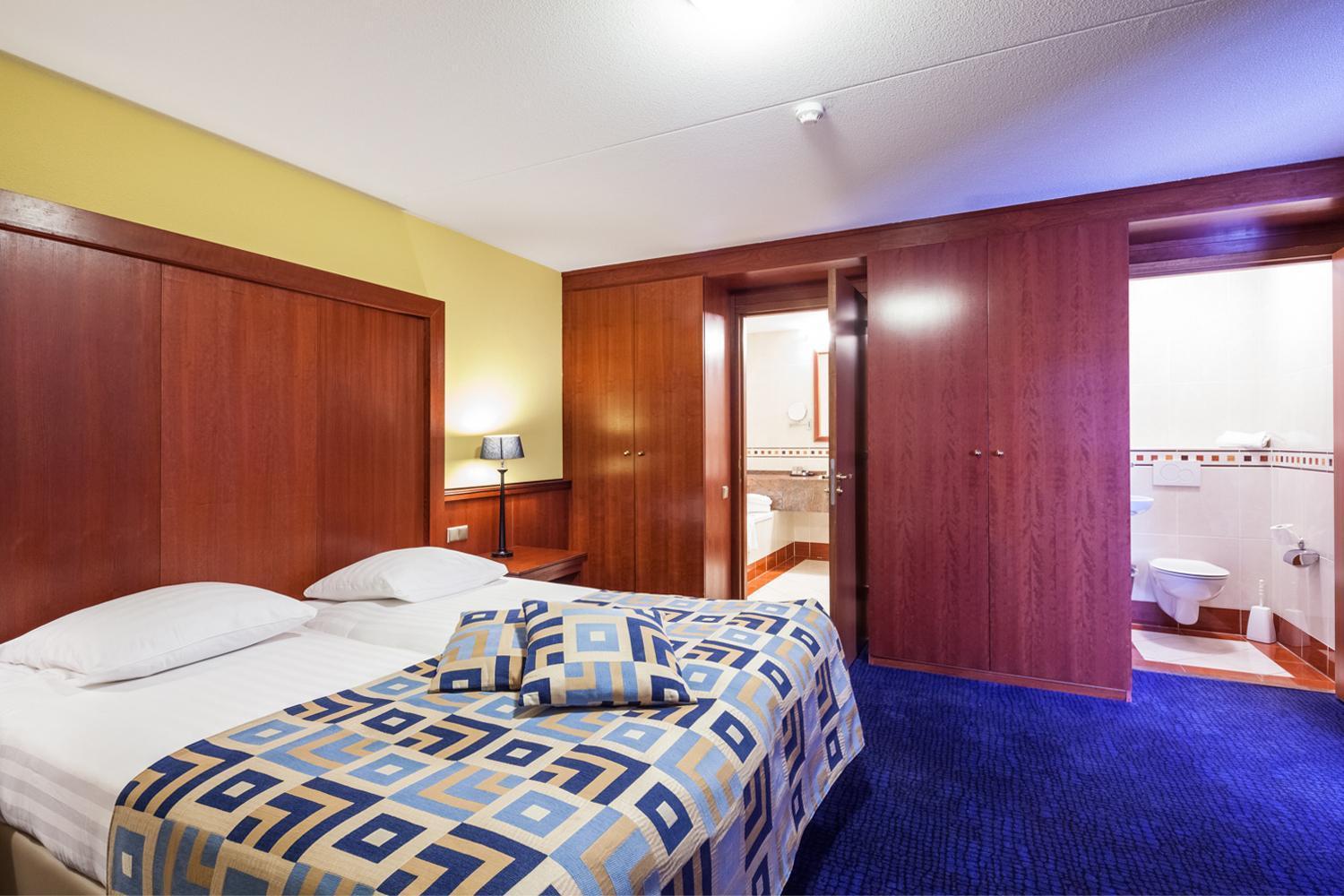 Van Der Valk Hotel Emmen Nieuw-Amsterdam Extérieur photo