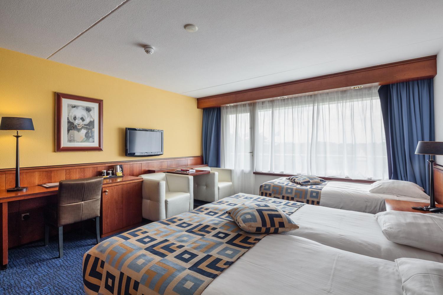 Van Der Valk Hotel Emmen Nieuw-Amsterdam Extérieur photo